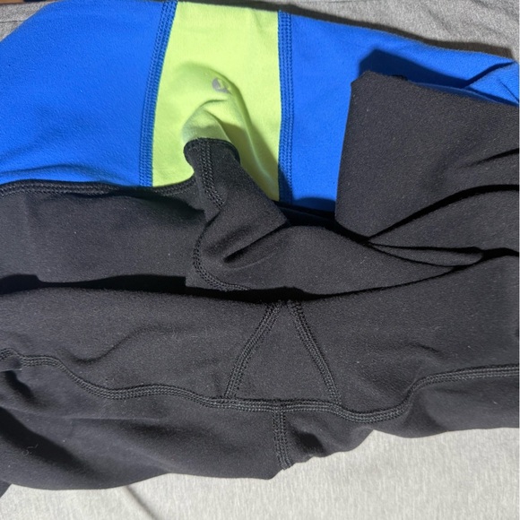 🍋 Lululemon Embody Crop *Full-On Luon - Picture 8 of 8